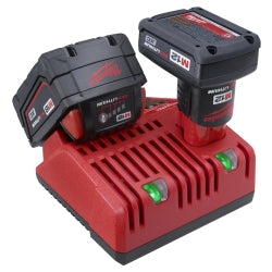 Milwaukee M18™ & M12™ Multi-Voltage Charger