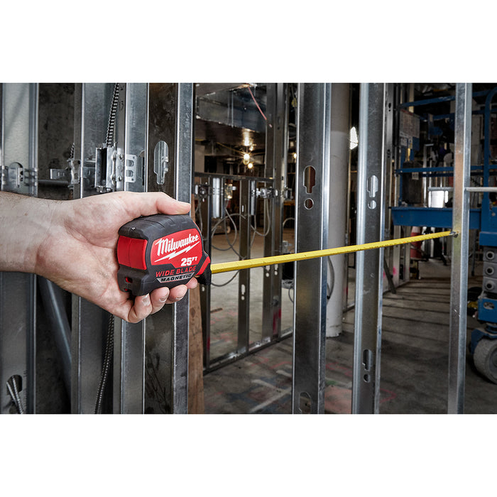 Milwaukee 16Ft Wide Blade Magnetic Tape Measure