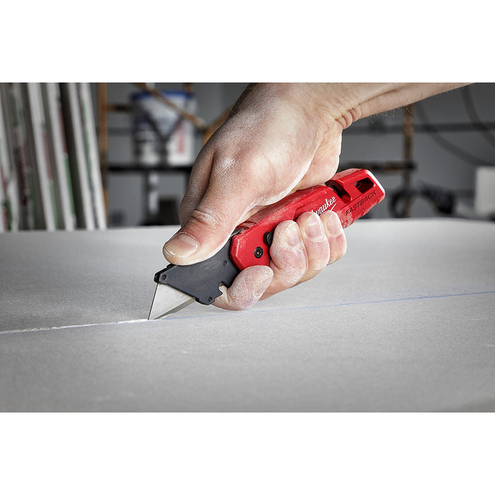 Milwaukee FASTBACK™ Folding Utility Knife w/ Blade Storage