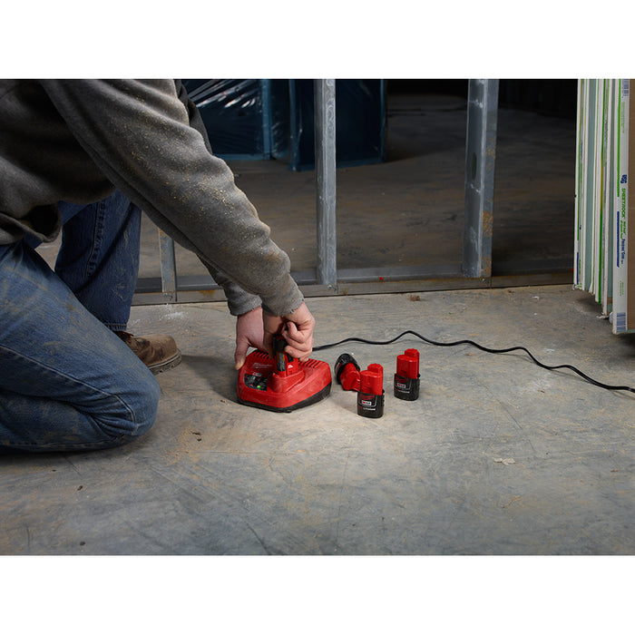 Milwaukee M12™ Lithium-Ion Battery Charger