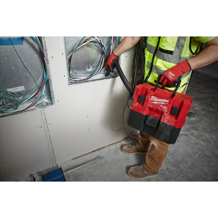 Milwaukee M12 FUEL™ 1.6 Gallon Wet/Dry Vacuum