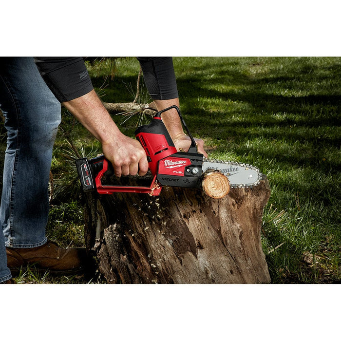 Milwaukee Tool Milwaukee M12 FUEL™ HATCHET™ 6 in. Pruning Saw Kit