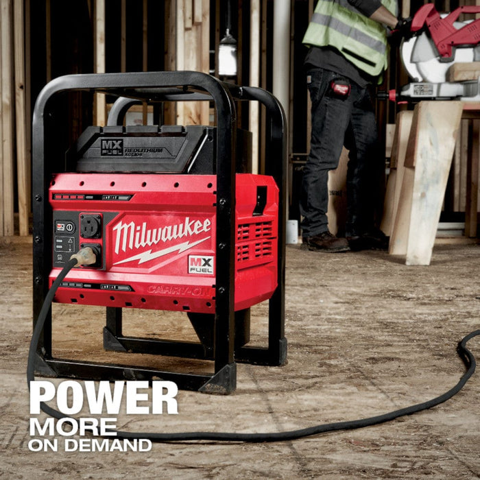 Milwaukee Tool Tools Milwaukee MX FUEL™ CARRY-ON™ 3600W/1800W Power Supply