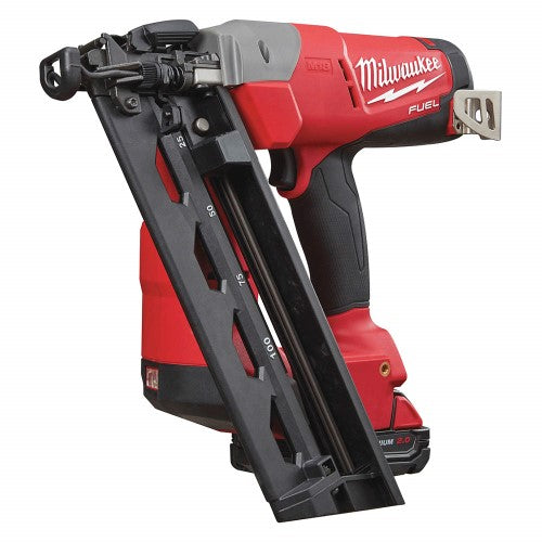 Milwaukee M18 FUEL™ 16GA AG NAILER COMPACT KIT